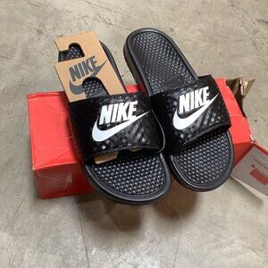 Nike Women's Benassi Just Do It Sandal